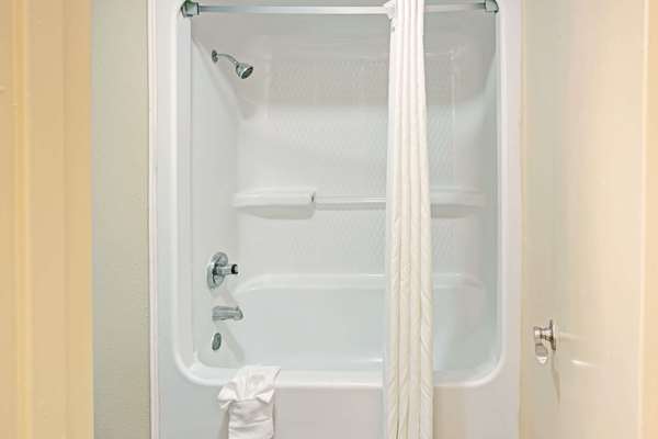  - Super 8 Motel Loop 12 Dallas - I-30, Exit 52