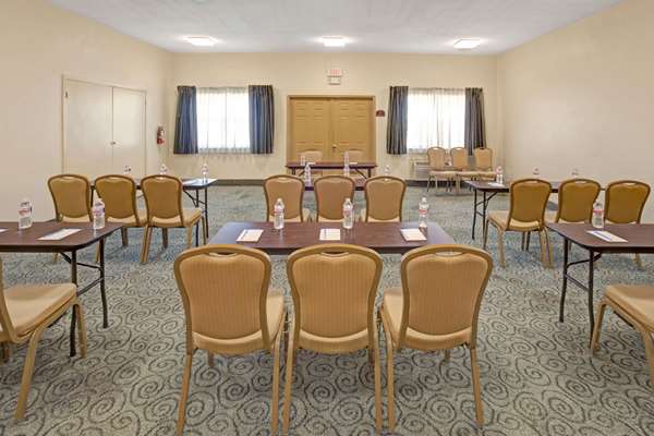  - Super 8 Motel Loop 12 Dallas - I-30, Exit 52