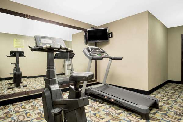 Fitness/ Exercise Room - Super 8 Hotel Booneville