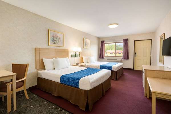  - Travelodge Niagara Falls