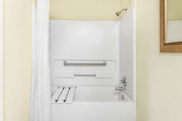  - Super 8 Motel Brookhaven - I-55, Exit 42