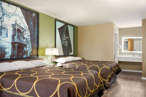  - Super 8 Motel Brookhaven - I-55, Exit 42