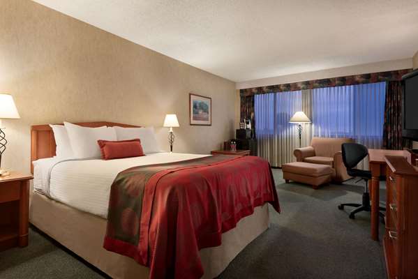 Suite - Ramada Plaza Hotel Regina