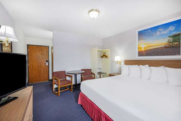  - Days Inn Monticello