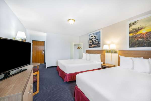  - Days Inn Monticello