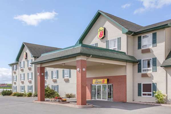 Exterior view - Super 8 Hotel Millbrook