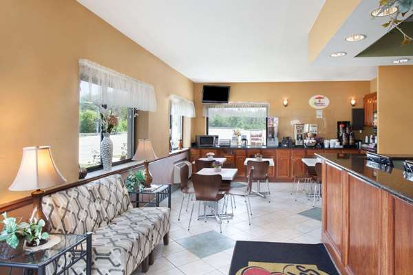  - Super 8 Motel River Grove