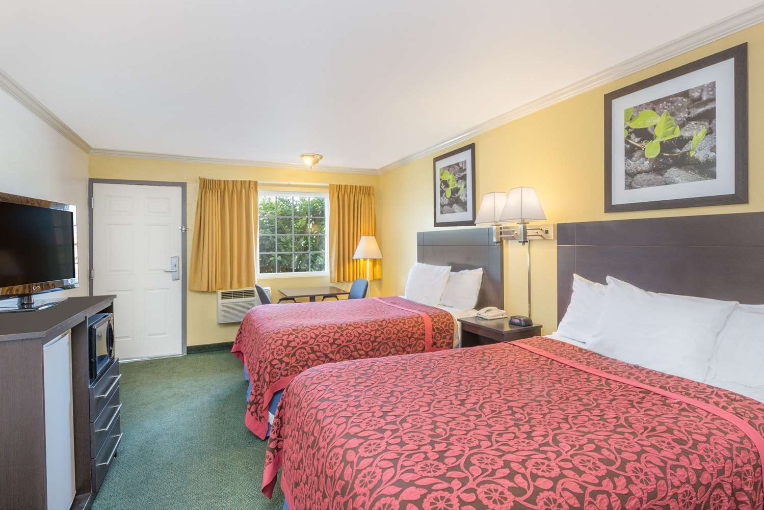 Days Inn King City, CA See Discounts