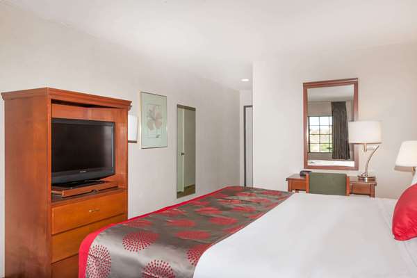  - Ramada Inn Poway