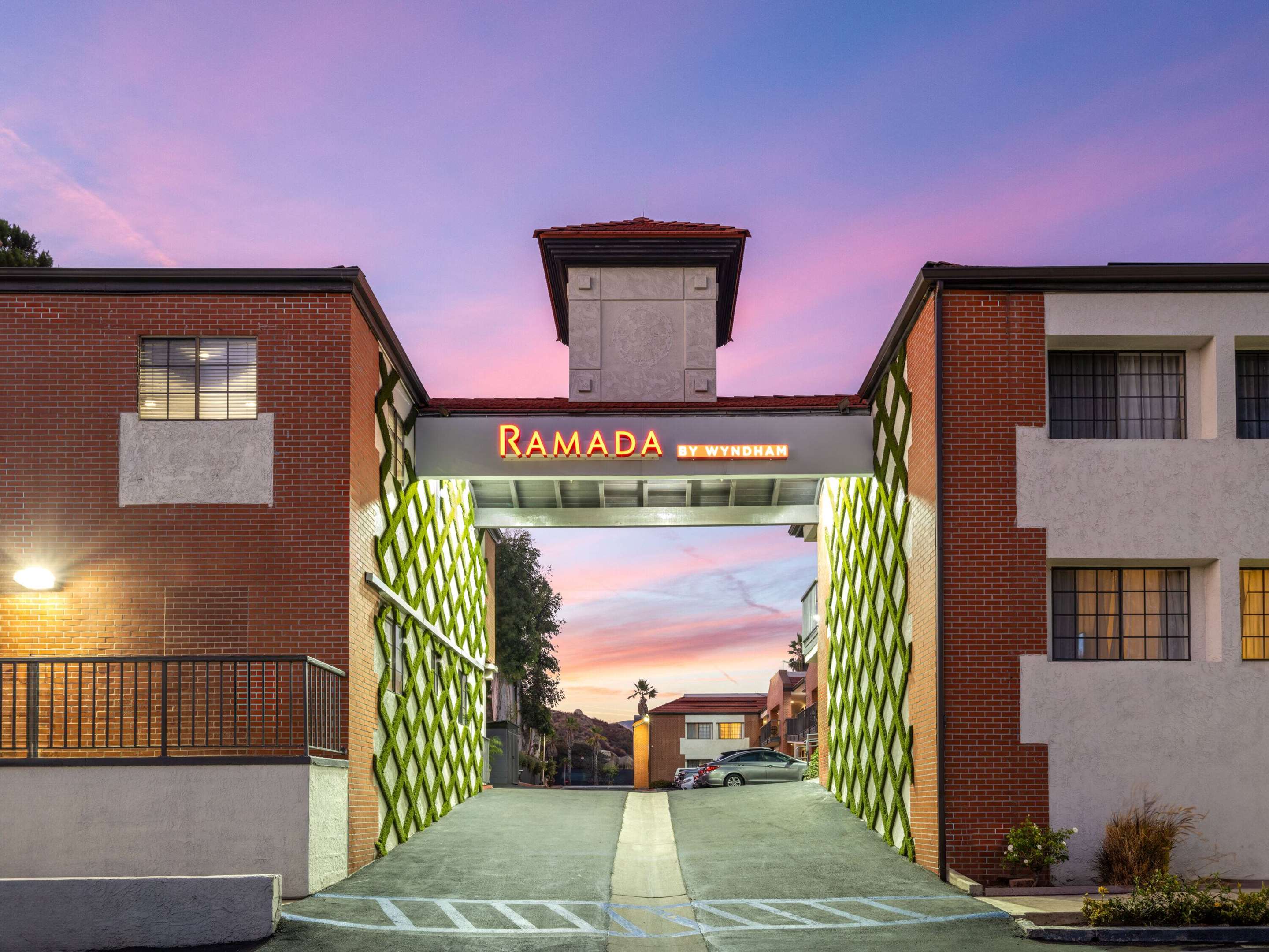 Exterior | Ramada by Wyndham Poway- San Diego North