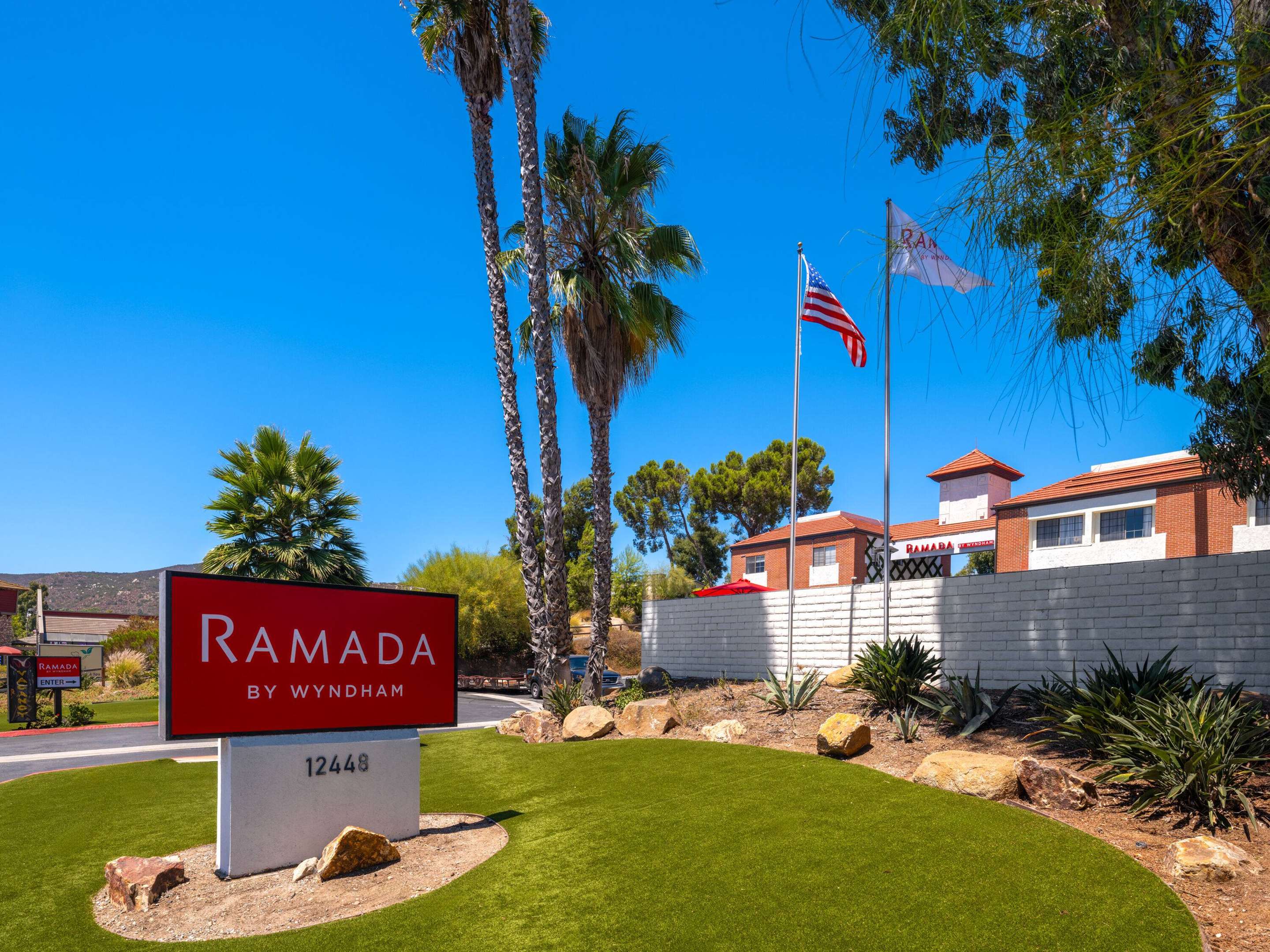 Exterior | Ramada by Wyndham Poway- San Diego North