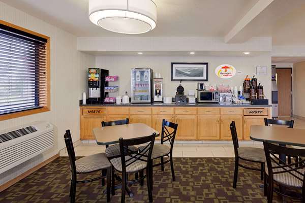 Amenities - Super 8 Hotel Lebanon