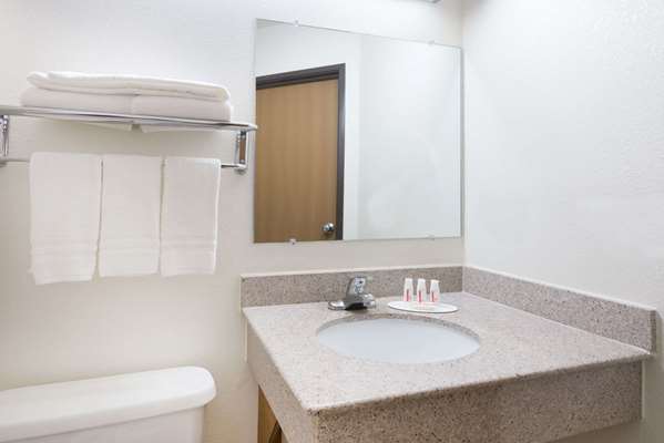  - Super 8 Hotel Morgantown