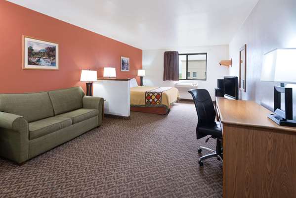  - Super 8 Hotel Morgantown