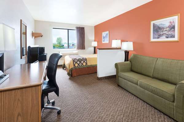  - Super 8 Hotel Morgantown