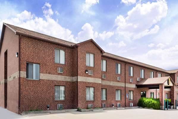 Exterior view - Super 8 Hotel Chanute