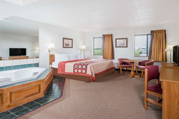  - Super 8 Motel Newcomerstown - I-77, Exit 65