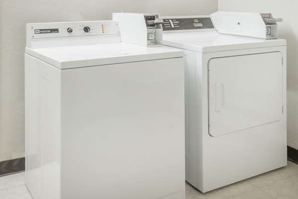 Amenities - Super 8 Motel Newcomerstown - I-77, Exit 65