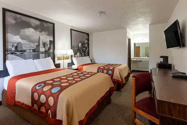  - Super 8 Motel Newcomerstown - I-77, Exit 65