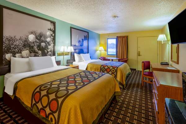  - Super 8 Motel Newcomerstown - I-77, Exit 65