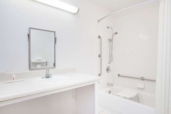  - Super 8 Motel Defuniak Springs - I-10, Exit 85