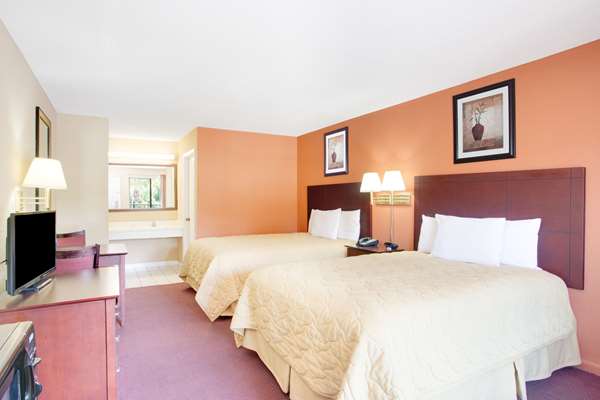  - Super 8 Motel Defuniak Springs - I-10, Exit 85