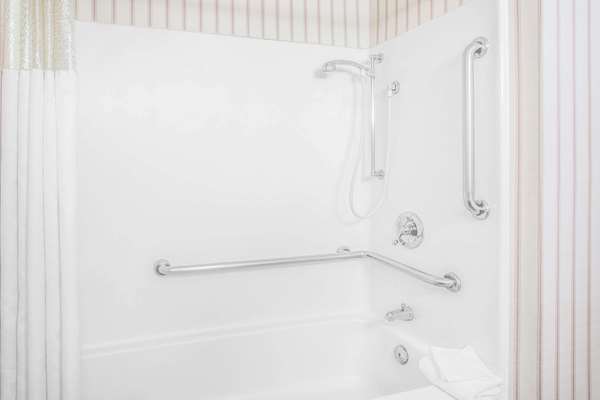  - Ramada Inn Barstow - I-15, Exit 184