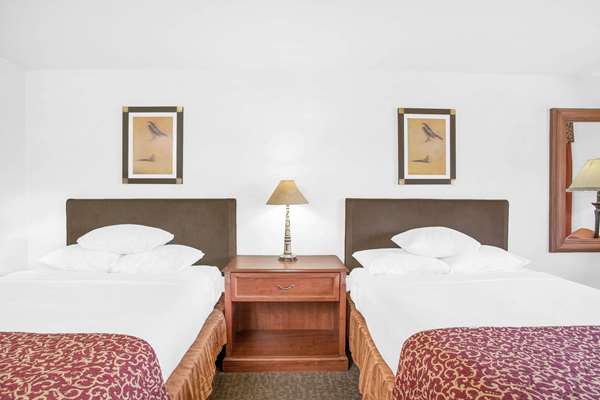  - Ramada Inn Barstow - I-15, Exit 184