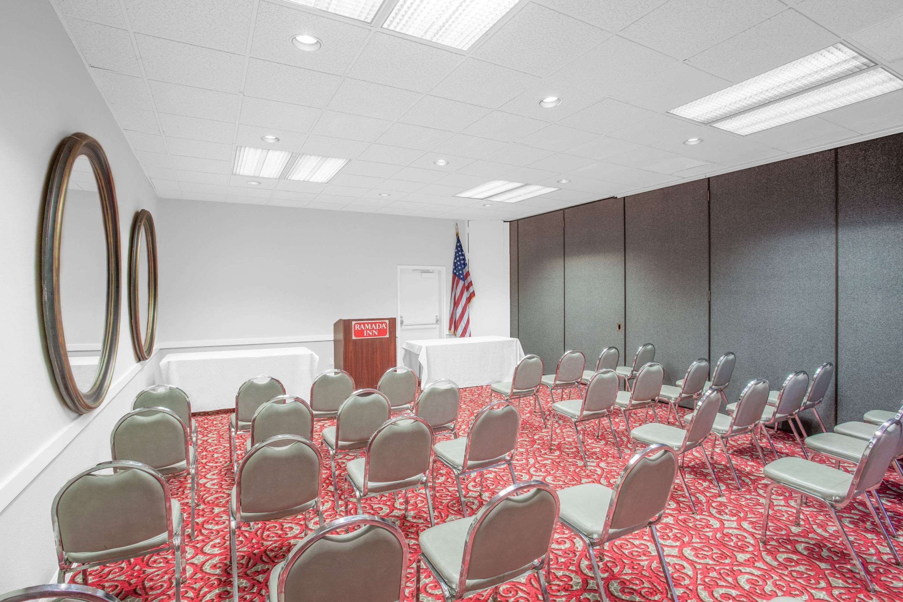 Meeting Room | Ramada by Wyndham Barstow