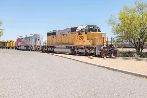  - Ramada Inn Barstow - I-15, Exit 184