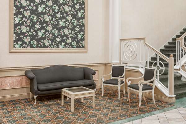  - Ramada Inn & Conference Center Hammond - I-90, Exit 5