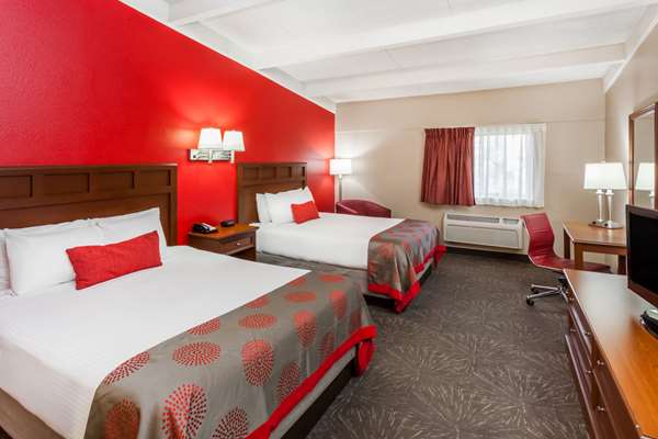  - Ramada Inn & Conference Center Hammond - I-90, Exit 5