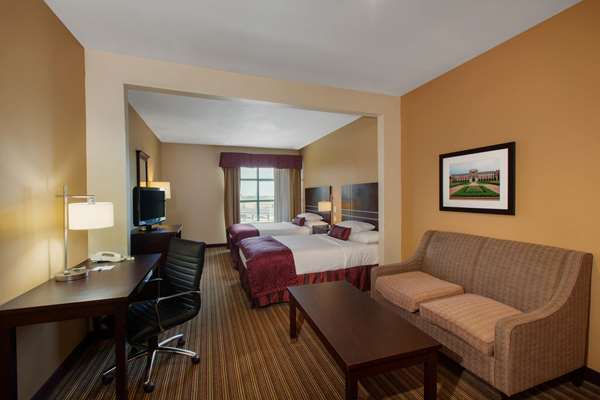  - Wingate by Wyndham Hotel Houston
