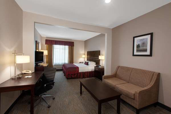  - Wingate by Wyndham Hotel Houston