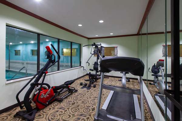 Fitness/ Exercise Room - Wingate by Wyndham Hotel Houston
