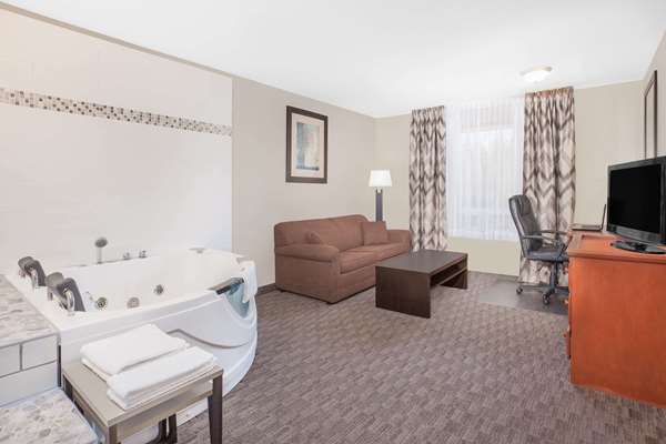Suite - Super 8 Hotel Athabasca