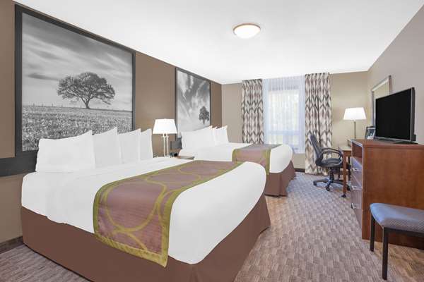  - Super 8 Hotel Athabasca