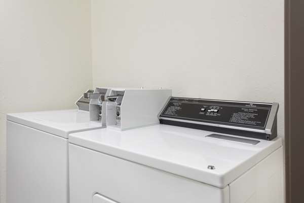 Amenities - Super 8 Hotel Prince Albert