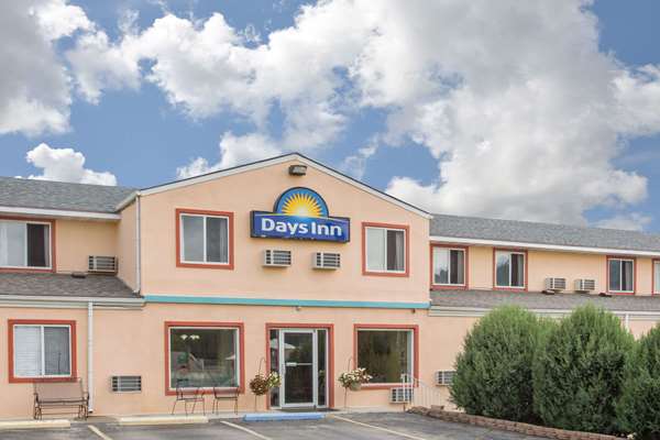 Exterior view - Days Inn Custer