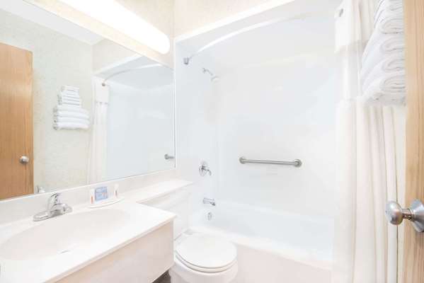  - Days Inn West Rapid City