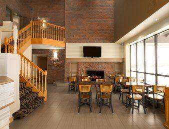  - Super 8 Hotel Timmins