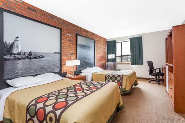  - Super 8 Hotel Sudbury