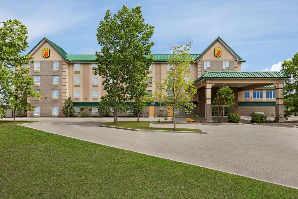 Super 8 Motel Calgary Shawnessy Area