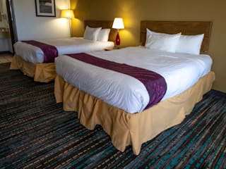  - Days Inn Clinton - I-40, Exit 65A