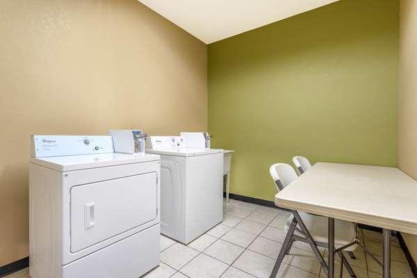 Amenities - Super 8 Hotel Goshen
