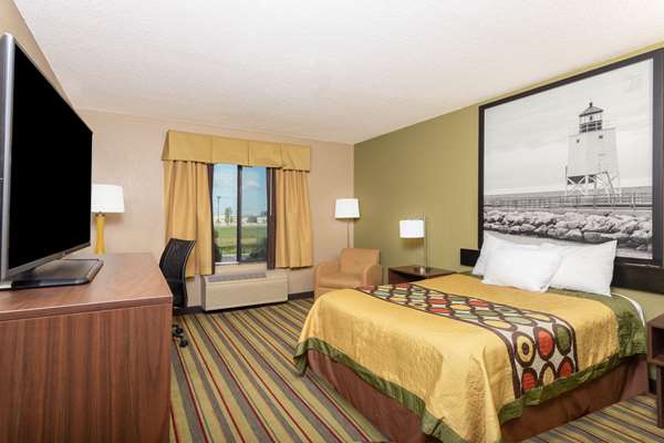  - Super 8 Hotel Goshen