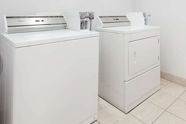 Amenities - Super 8 Hotel Huntsville