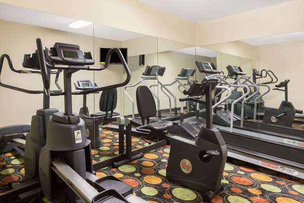 Fitness/ Exercise Room - Super 8 Hotel Duson - I-10, Exit 92