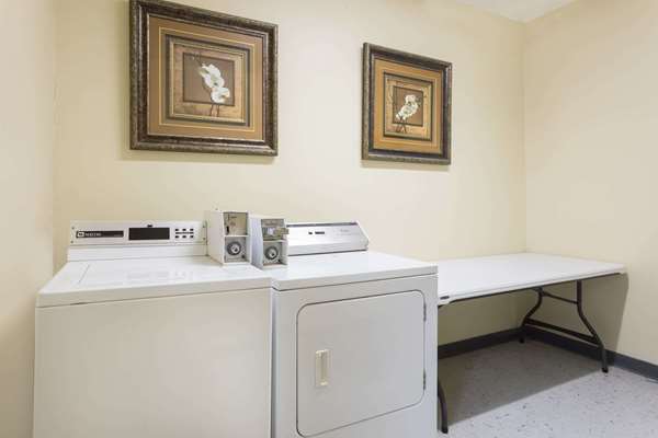 Amenities - Super 8 Hotel Duson - I-10, Exit 92