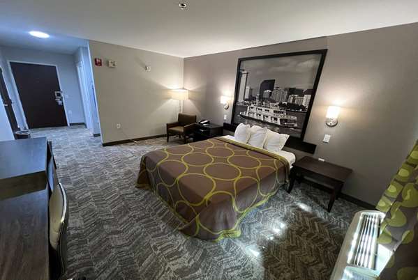  - Super 8 Hotel Lake Charles - I-210, Exit 7